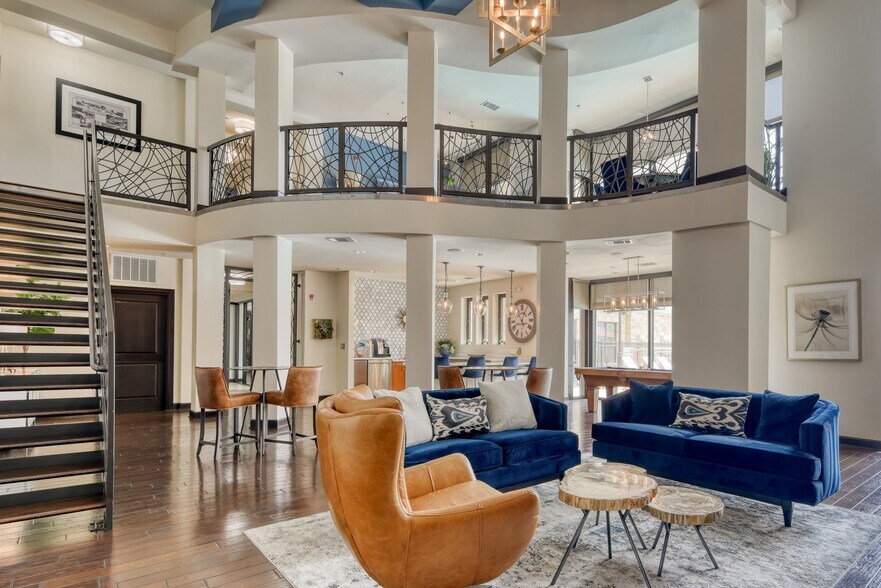 More Photos Of 300 E Basse Rd, San Antonio Apartments For Lease