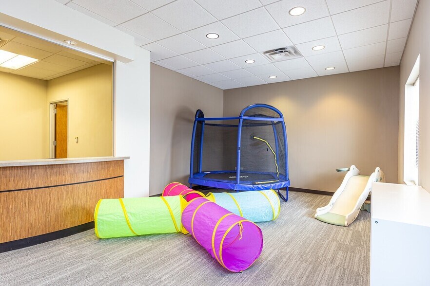 More Photos Of 11901 Parmer Ln, Cedar Park Medical For Lease