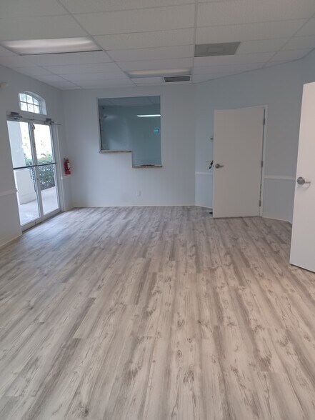 More Photos Of 200-208 W Oak St, Kissimmee Medical For Lease