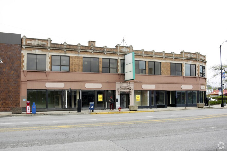 More Photos Of 4810-4820 N Western Ave, Chicago Office For Sale