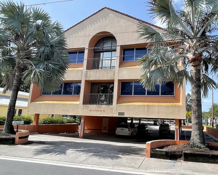 More Photos Of 500 SE Osceola St, Stuart Medical For Sale