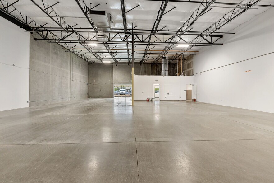 More Photos Of 777 W Pinnacle Peak Rd, Phoenix Unknown For Lease