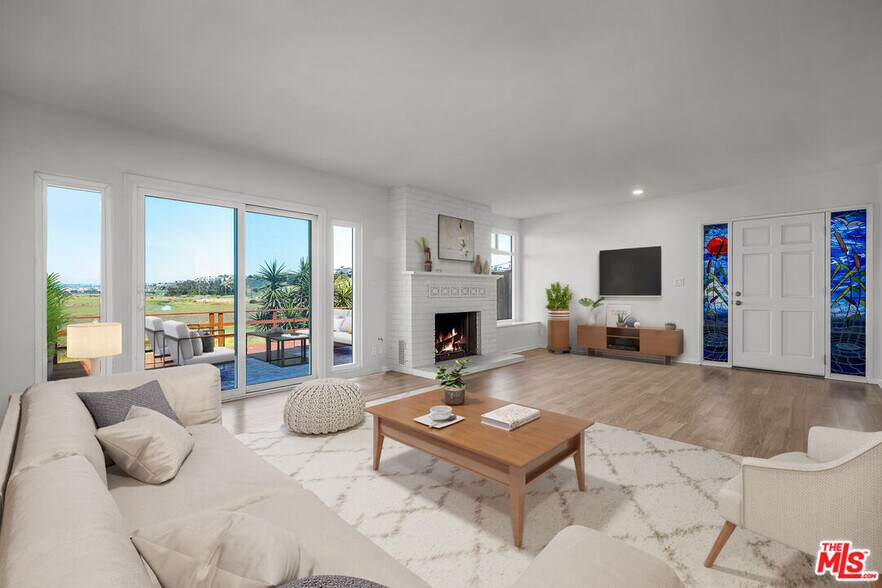 More Photos Of 6515 Vista del Mar, Playa Del Rey Apartments For Sale