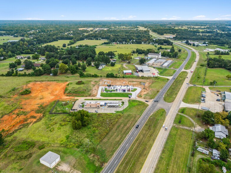 More Photos Of 2370 Hwy171 Hwy, Stonewall Fast Food For Sale