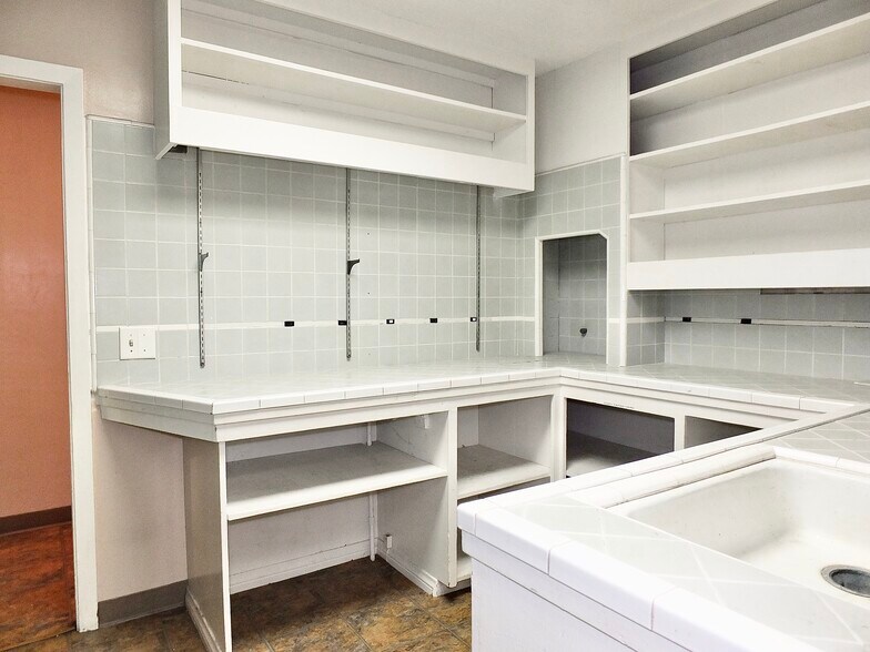 More Photos Of 830 Atlantic Ave, Long Beach Medical For Sale