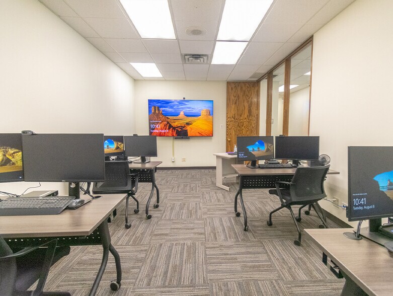 More Photos Of 9122 S Kedzie Ave, Evergreen Park Medical For Sale