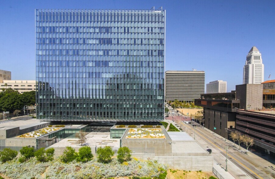 More Photos Of 205 S Broadway, Los Angeles Office For Lease