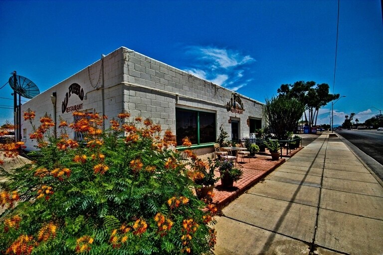 More Photos Of 505 S Main St, Florence Restaurant For Sale