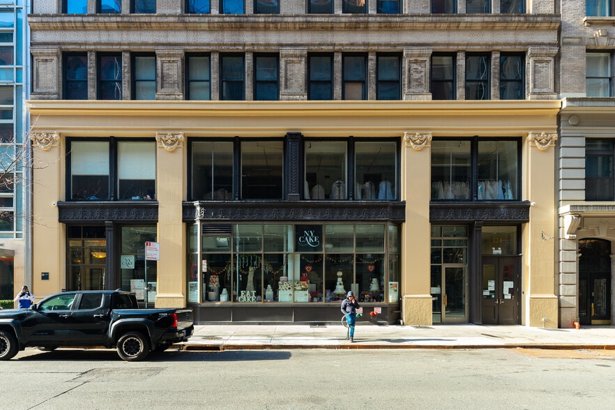 More Photos Of 120 W 22nd St, New York Office For Lease