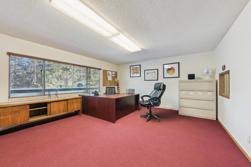 More Photos Of 3716-3717 Osgood ave, South Lake Tahoe Warehouse For Sale