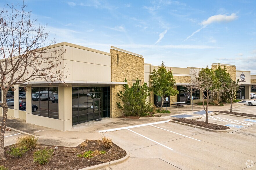 More Photos Of 6601 Cascades Ct, The Colony Unknown For Sale