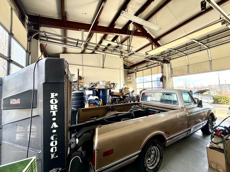 More Photos Of 5745 Independence St, Arvada Auto Repair For Sale