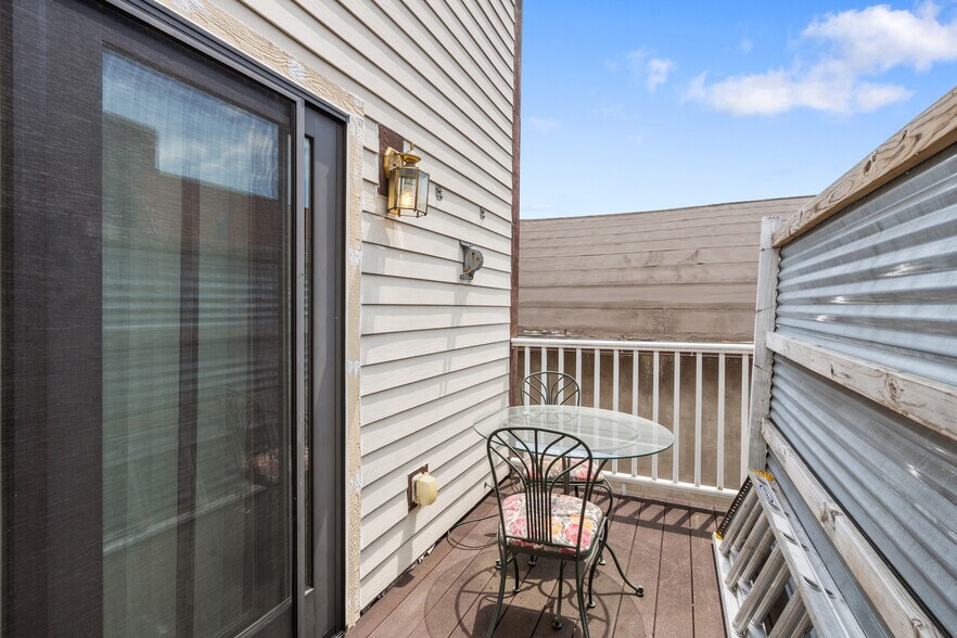 More Photos Of 317 W Fayette St, Syracuse Storefront Retail Office For Sale