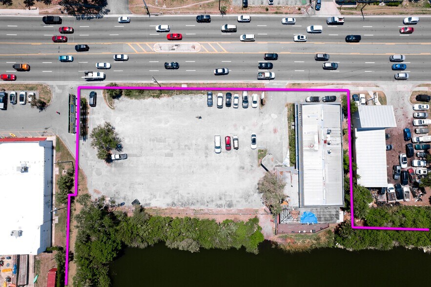 More Photos Of 5131 14th St W, Bradenton Restaurant For Sale