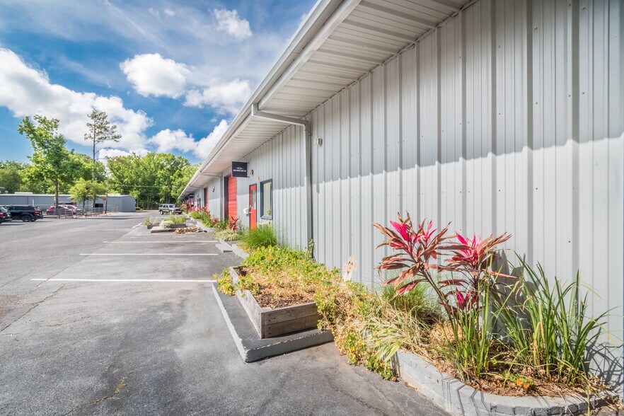 1856 Belgrade Ave, Charleston, SC 29407 Flex/R&D For Lease