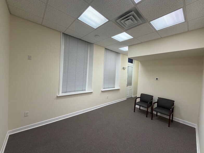 More Photos Of 601 Berkley St, Camden Apartments For Sale