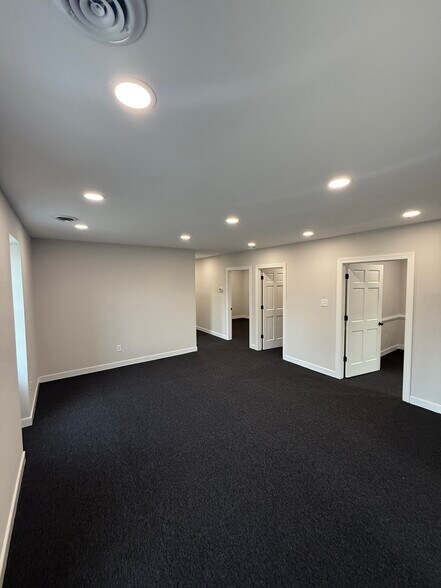 More Photos Of 1507 Huguenot Rd, Richmond Medical For Lease