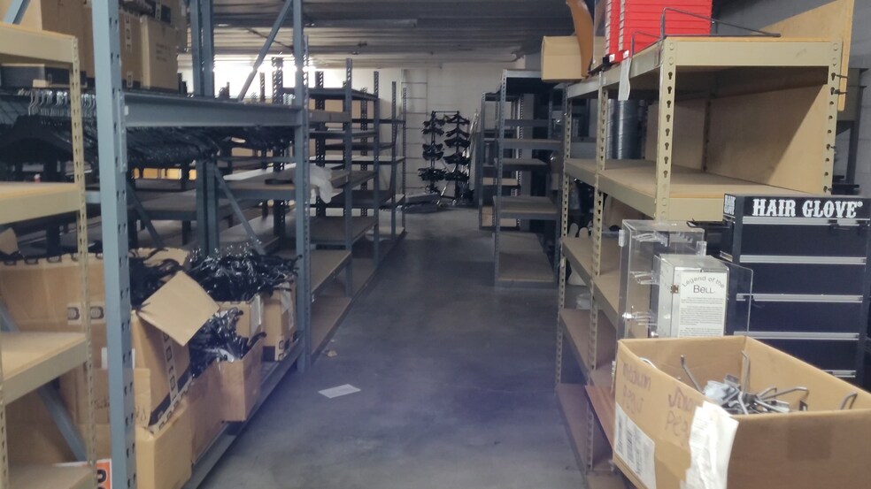 More Photos Of 1517 Pacific Coast Hwy, Harbor City Auto Dealership For Sale