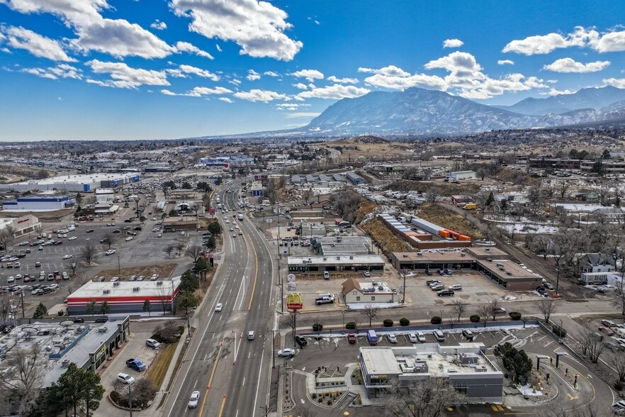 More Photos Of 402-410 S 8th St, Colorado Springs Unknown For Lease