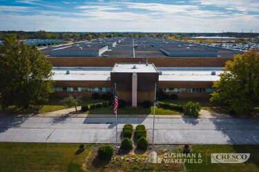 More Photos Of 18901 Snow Rd, Brook Park Warehouse For Lease