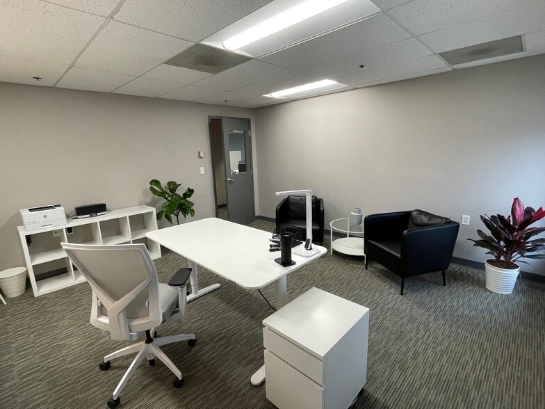 More Photos Of 1734 Maryland Ave, Baltimore Office For Lease