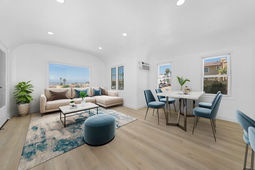 More Photos Of 2265-2271 Curlew St, San Diego Apartments For Sale
