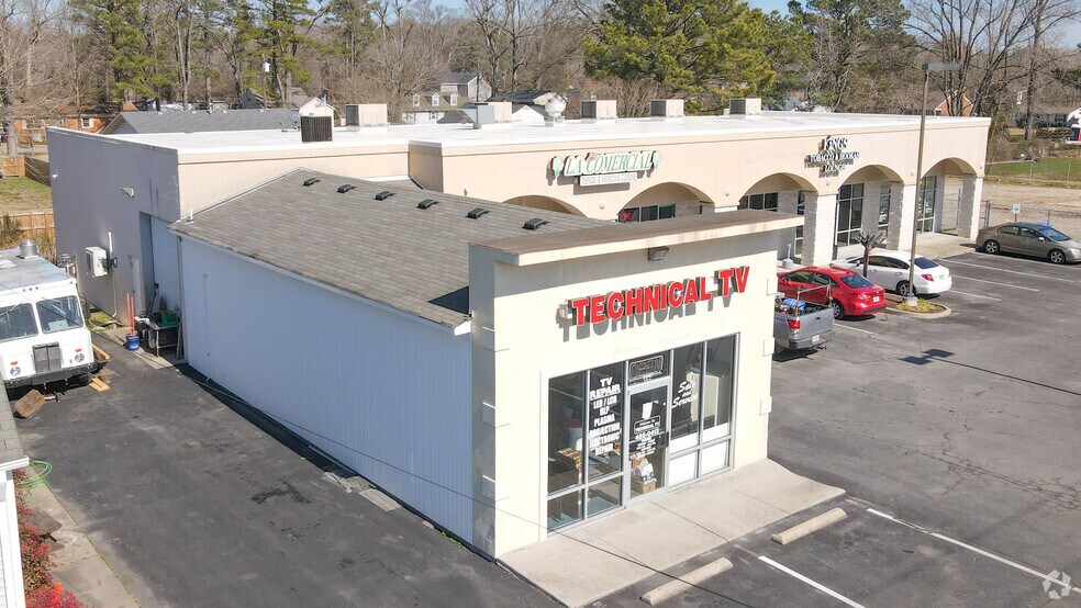 More Photos Of 2947 S Military Hwy, Chesapeake Freestanding For Lease