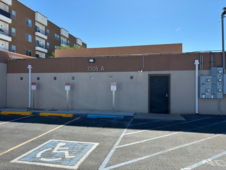 More Photos Of 3306 4th St NW, Albuquerque Unknown For Lease