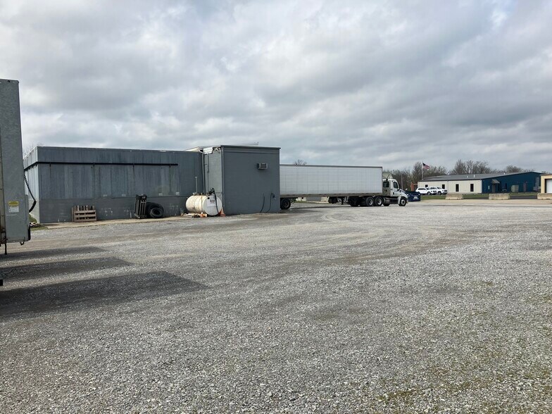 More Photos Of 3307 Water Tower Rd, Marion Refrigeration Cold Storage For Sale