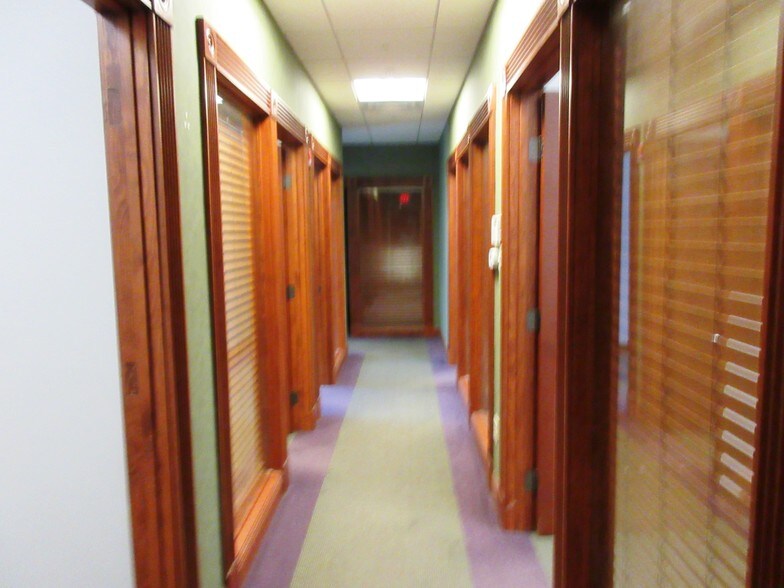 More Photos Of 1200 Plantation Island Dr, Saint Augustine Office For Lease