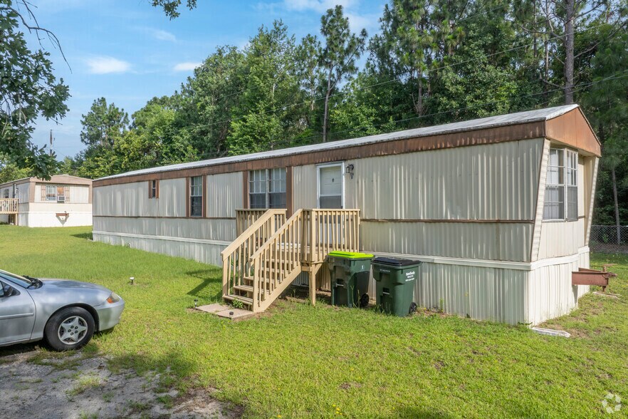 More Photos Of 120 Sandy Springs Ln, Lexington Manufactured Housing Mobile Home Park For Sale