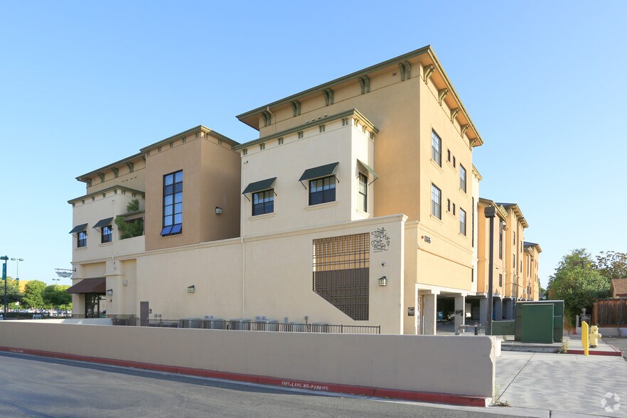 More Photos Of 1765 E Bayshore Rd, East Palo Alto Office For Lease
