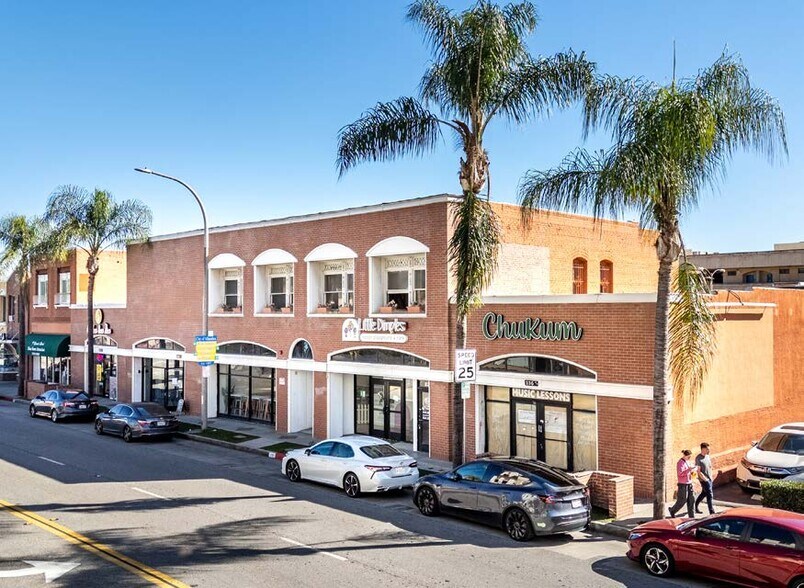 More Photos Of 200-208 W Main St, Alhambra Storefront Retail Office For Sale