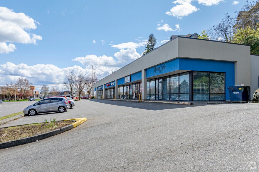 More Photos Of 4020 S Steele St, Tacoma General Retail For Lease