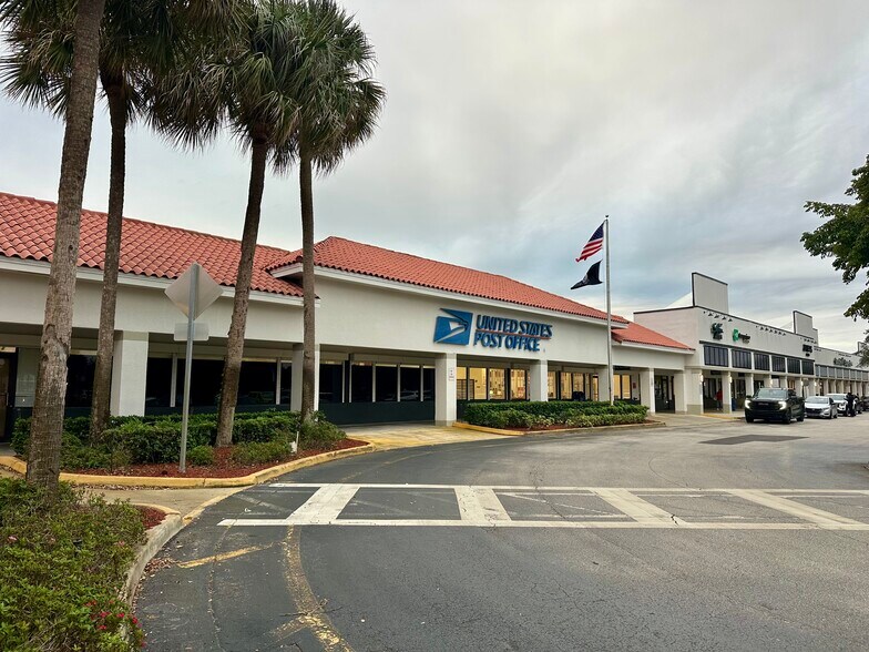 More Photos Of 12520 Pines Blvd, Pembroke Pines Unknown For Lease