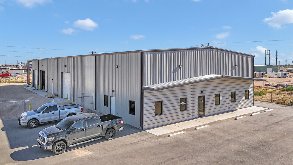 Primary Photo Of 7509 W Industrial Ave, Midland Warehouse For Lease