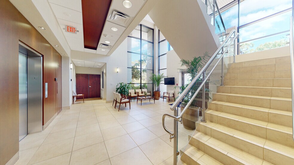 More Photos Of 3451 Bonita Bay Blvd, Bonita Springs Office Residential For Lease