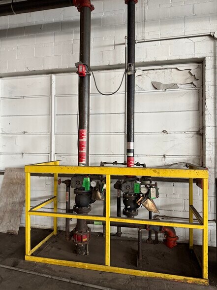 More Photos Of 1332 Louisiana St, Memphis Industrial For Sale