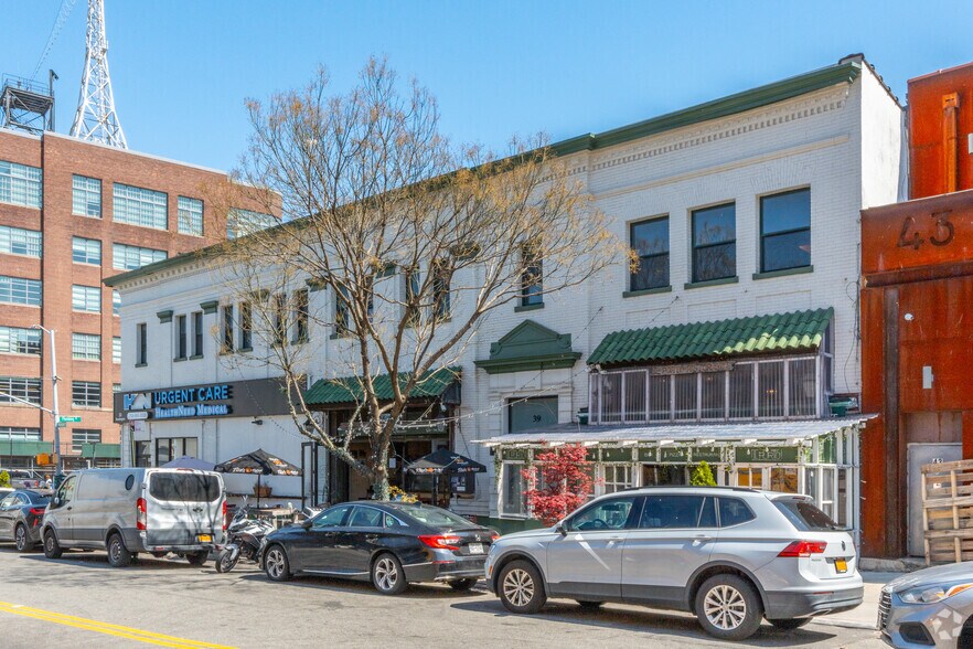 More Photos Of 39 Washington Ave, Brooklyn Storefront Retail Office For Lease