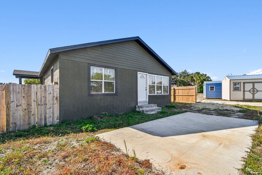 More Photos Of 1821 US Highway 441, Leesburg Land For Sale