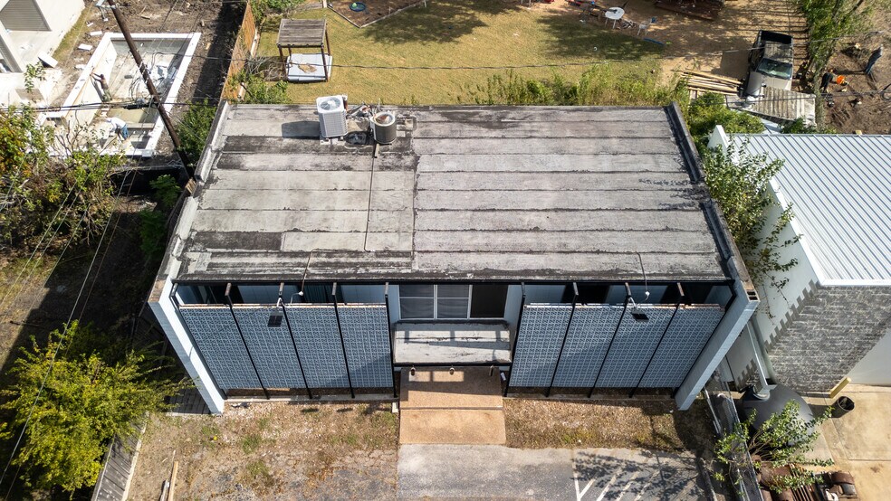 More Photos Of 6907 Almeda Rd, Houston Office For Sale