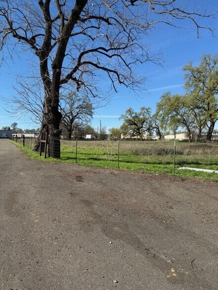 More Photos Of 19886 Riverside Ave, Anderson Land For Sale