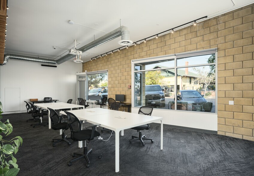 More Photos Of 2202 30th St, San Diego Apartments For Sale