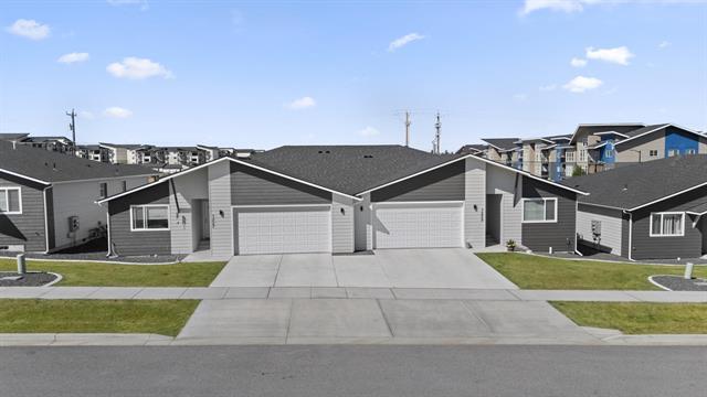 More Photos Of 1321 N Coach Dr, Spokane Valley Apartments For Sale