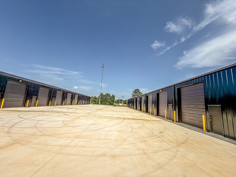 More Photos Of 1648 FM 450, Hallsville Office For Lease