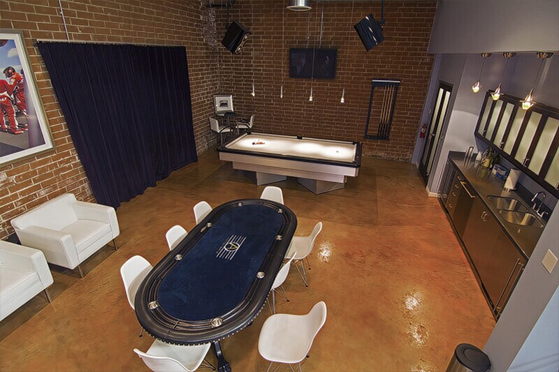 More Photos Of 7608-7684 N Clybourn Ave, Sun Valley Light Manufacturing For Sale