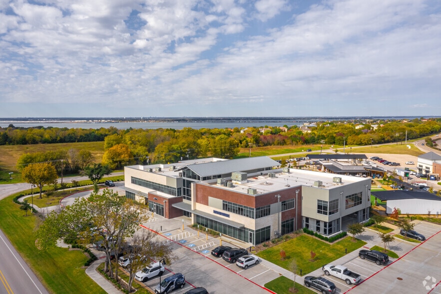 More Photos Of 1629 Smirl Dr, Heath Loft Creative Space For Lease