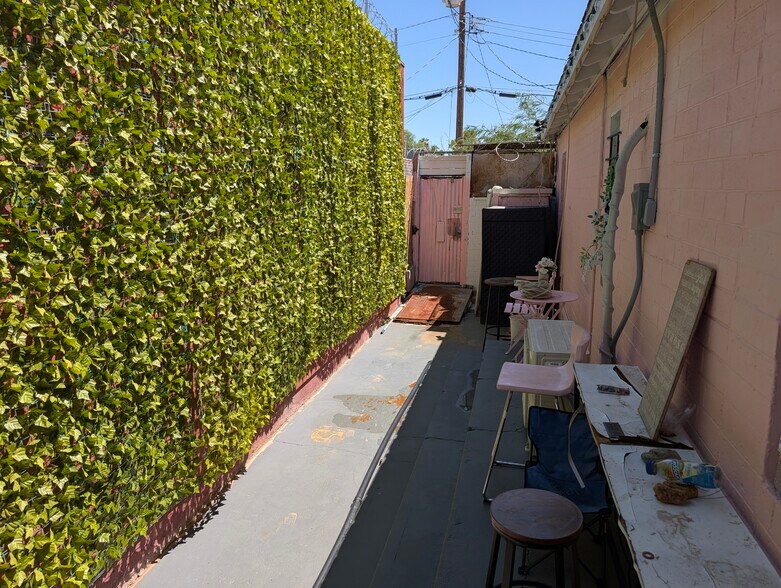 More Photos Of 1636-1638 E Charleston Blvd, Las Vegas Freestanding For Sale