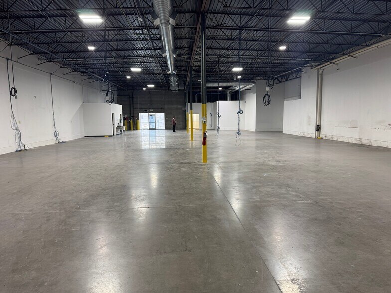 More Photos Of 1825 W Research Way, Salt Lake City Warehouse For Lease