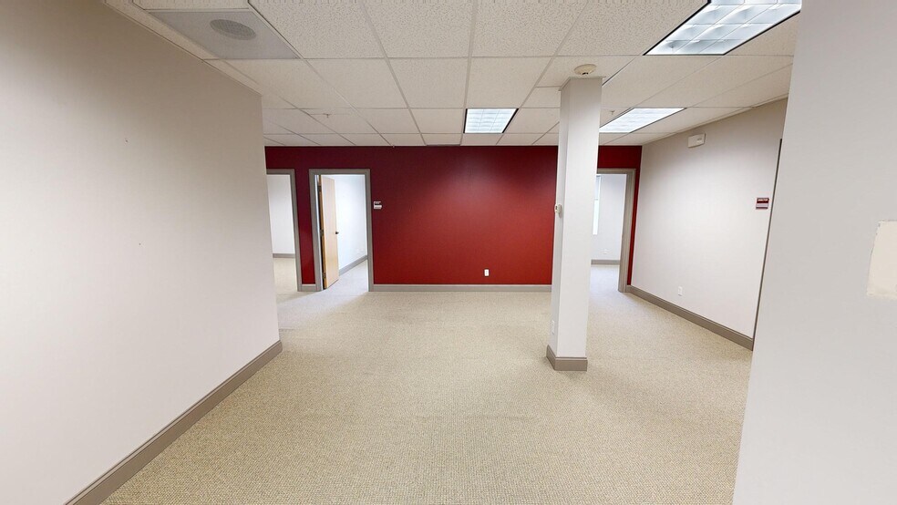 More Photos Of 11 South St, Glens Falls Office For Lease